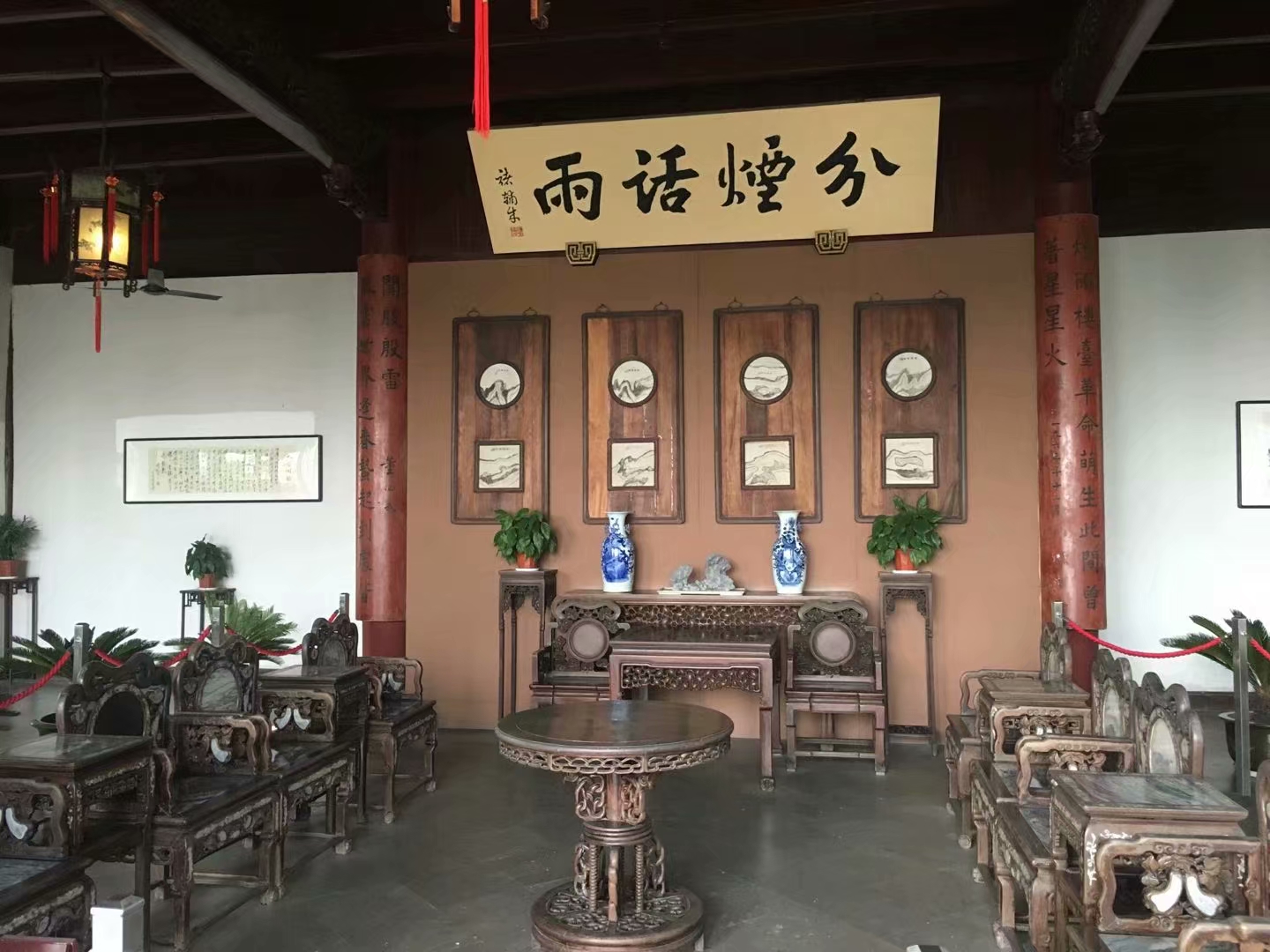 烟雨楼会客厅